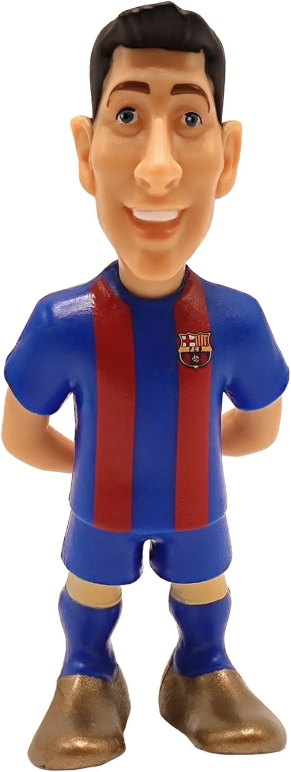 5-Pack of 7cm Soccer Players - A Miniature Marvel for Every Football Enthusiast. FC Barcelona, Araujo, TER Stegen, GAVI, Pedri, Lewandowski, 7cm