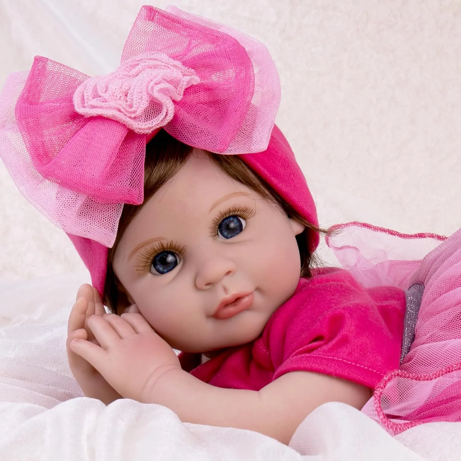 Aori Lifelike Reborn Baby Doll Girl - 22 inch Realistic Newborn Baby Girl Dolls, Gift Set for Kids 3 , Grand-Parents, Pre-Parents