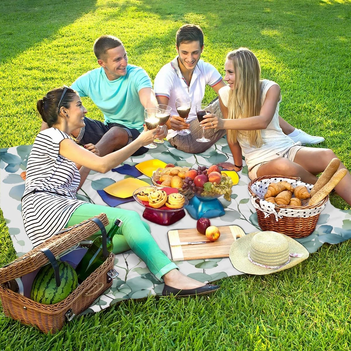 Beach Blanket, Sage Green Eucalyptus Sandproof Beach Mat, Waterproof Quick Drying Sand Free Mat with 4 x Ground Spikes for Outdoor Travel Camping Hiking, Spring Leaves Leaf 68 x 59 in