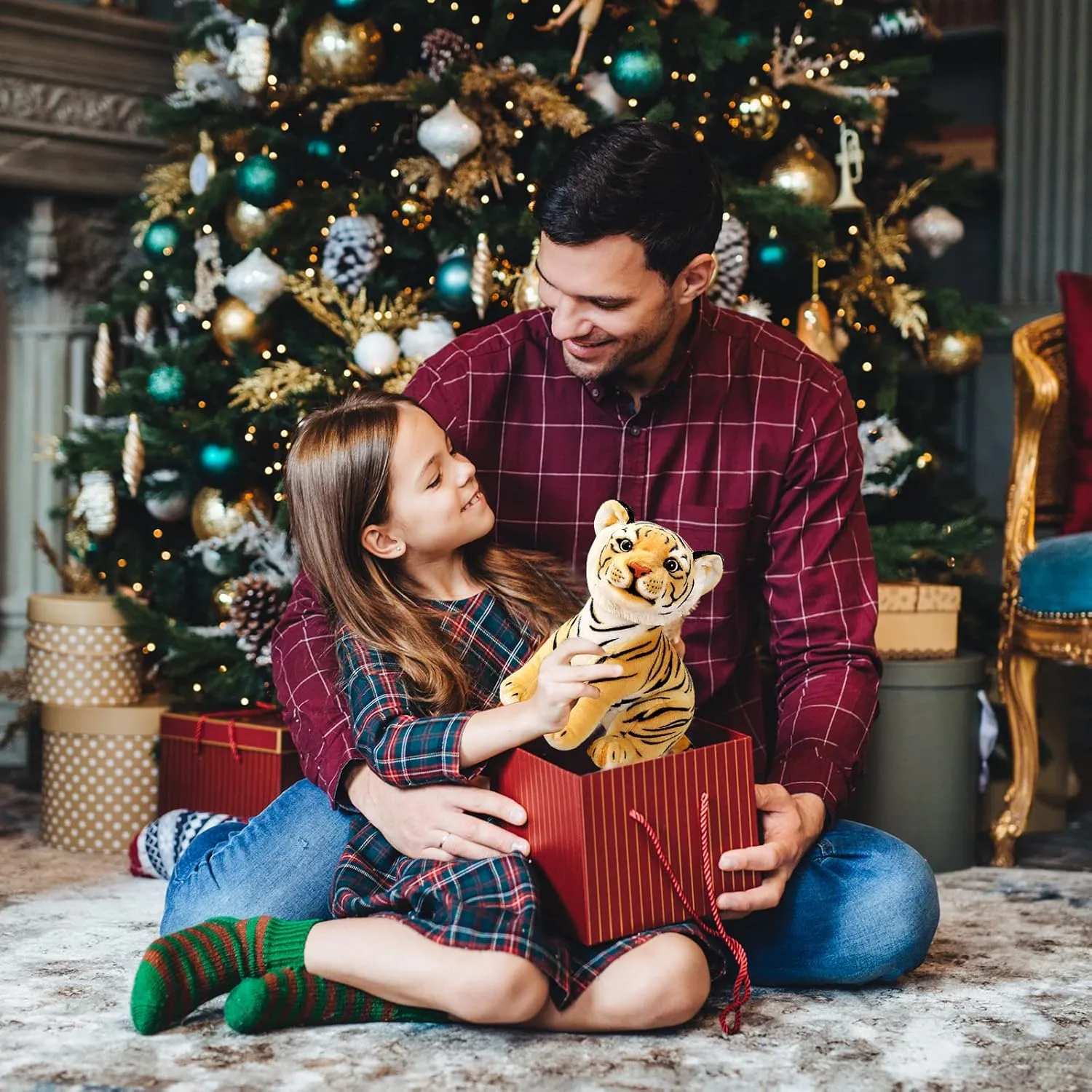 Berry President Stuffed Animal Toys, Plush Toys, Sitting Tiger Stuffed Toys, Lifelike and Lovely Animal Dolls, Gifts for 3  Boys and Girls (Yellow, 11 in)