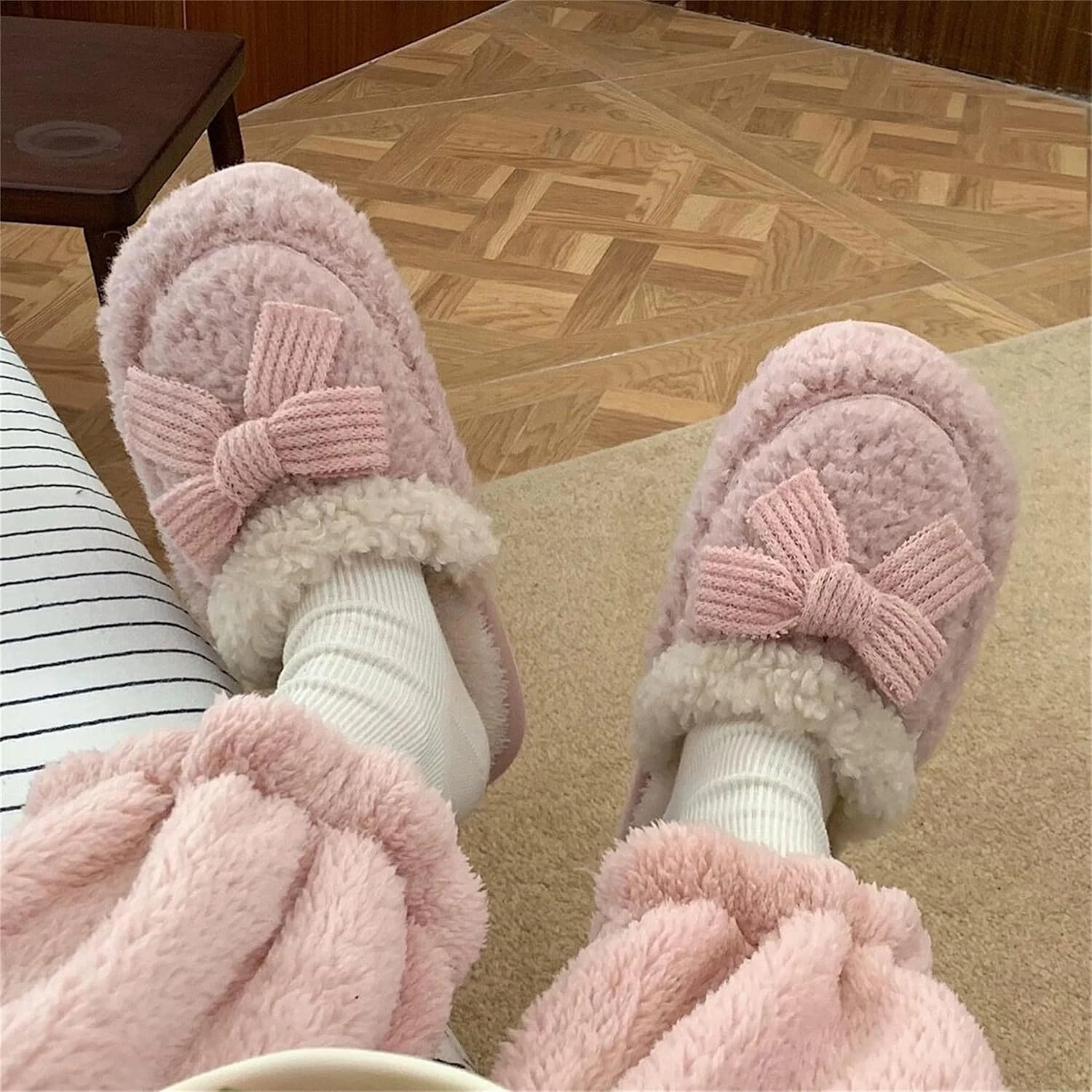 Bow slippers Plush cotton slippers Cotton slippers for men and women at home Warm cotton slippers Cotton slippers