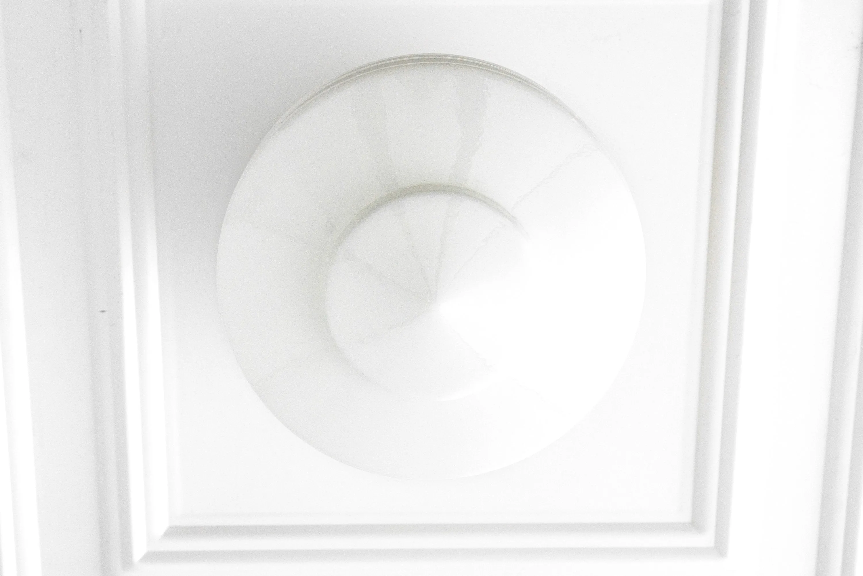 CEILING LIGHT MODEL NO. 2169