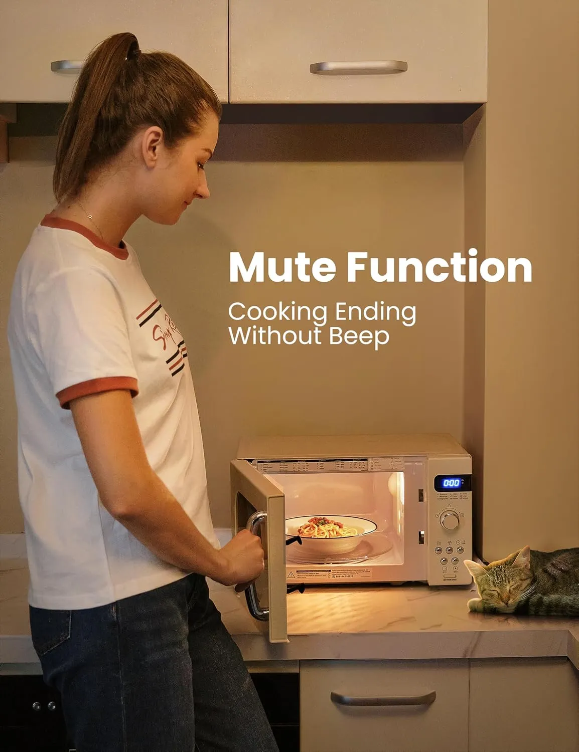 COMFEE' Retro Small Microwave Oven With Compact Size, 9 Preset Menus, Position-Memory Turntable, Mute Function, Countertop Perfect For Spaces, 0.7 Cu Ft/700W, Cream, AM720C2RA-A