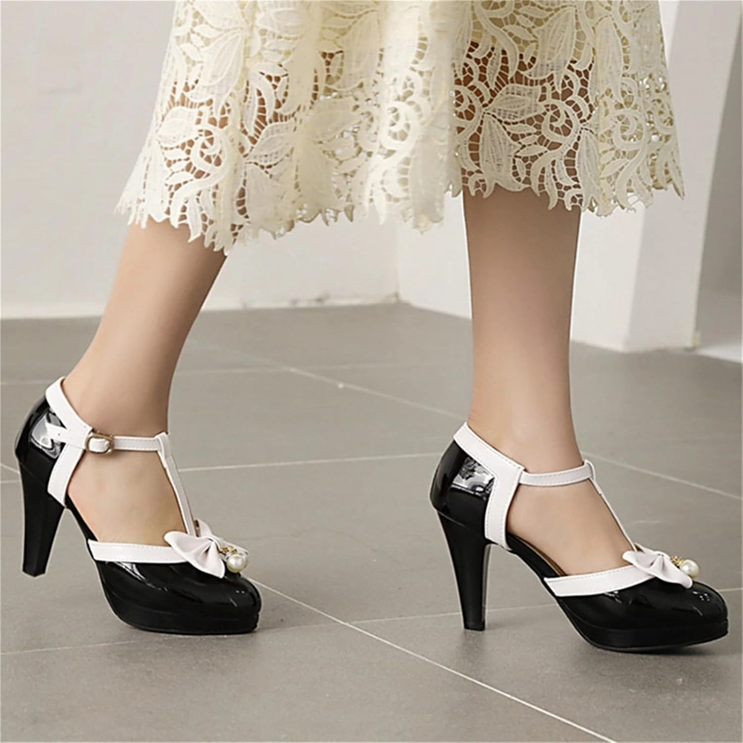 Elbslutt Women's Cute Retro Rockabilly Shoes T Strap Mary Janes Heels Chunky Cosplay Shoes Sweet Block Heeled Bow Pumps
