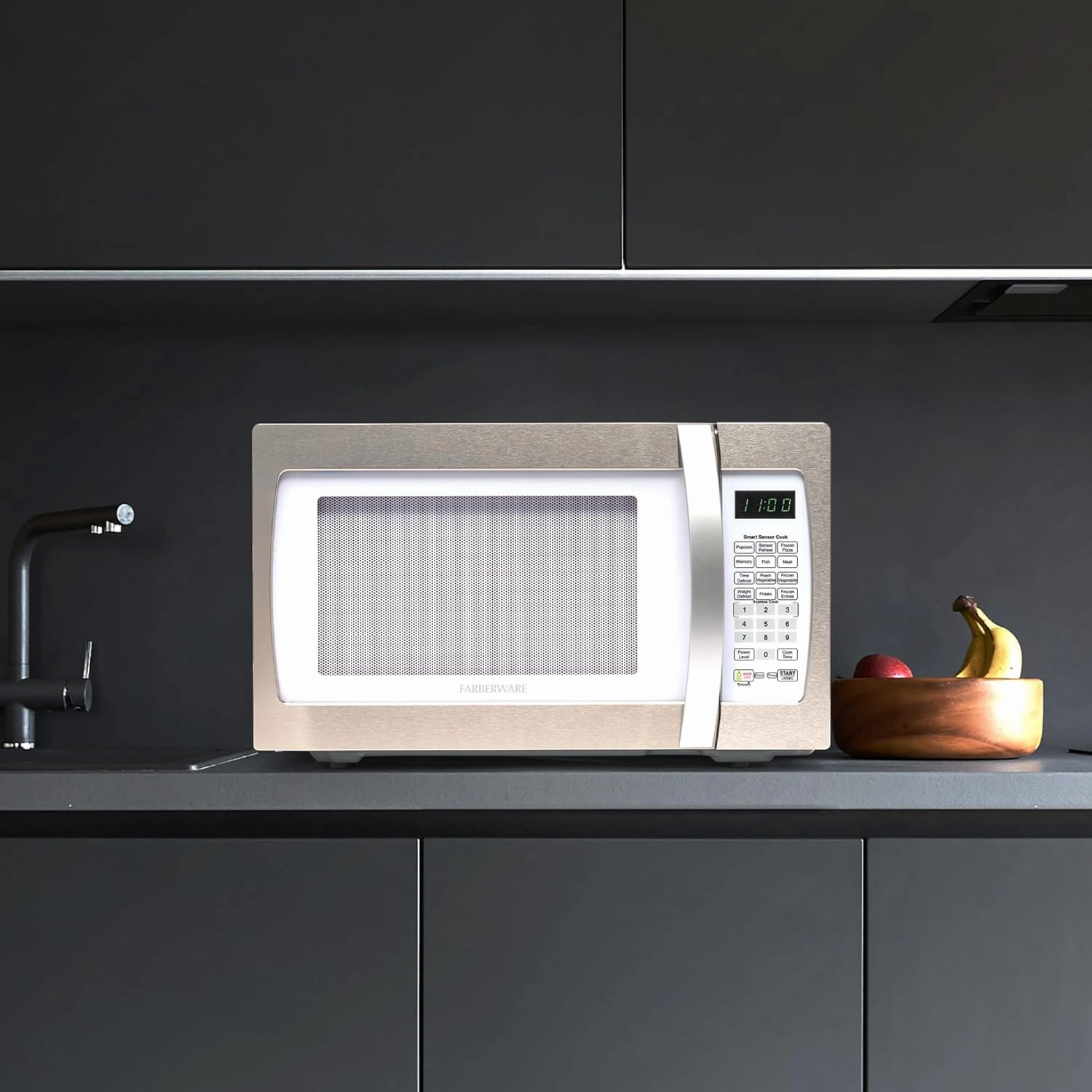 Farberware Countertop Microwave 1100 Watts, 1.3 cu ft - Smart Sensor Microwave Oven With LED Lighting and Child Lock - Perfect for Apartments and Dorms - Easy Clean Retro White, Platinum