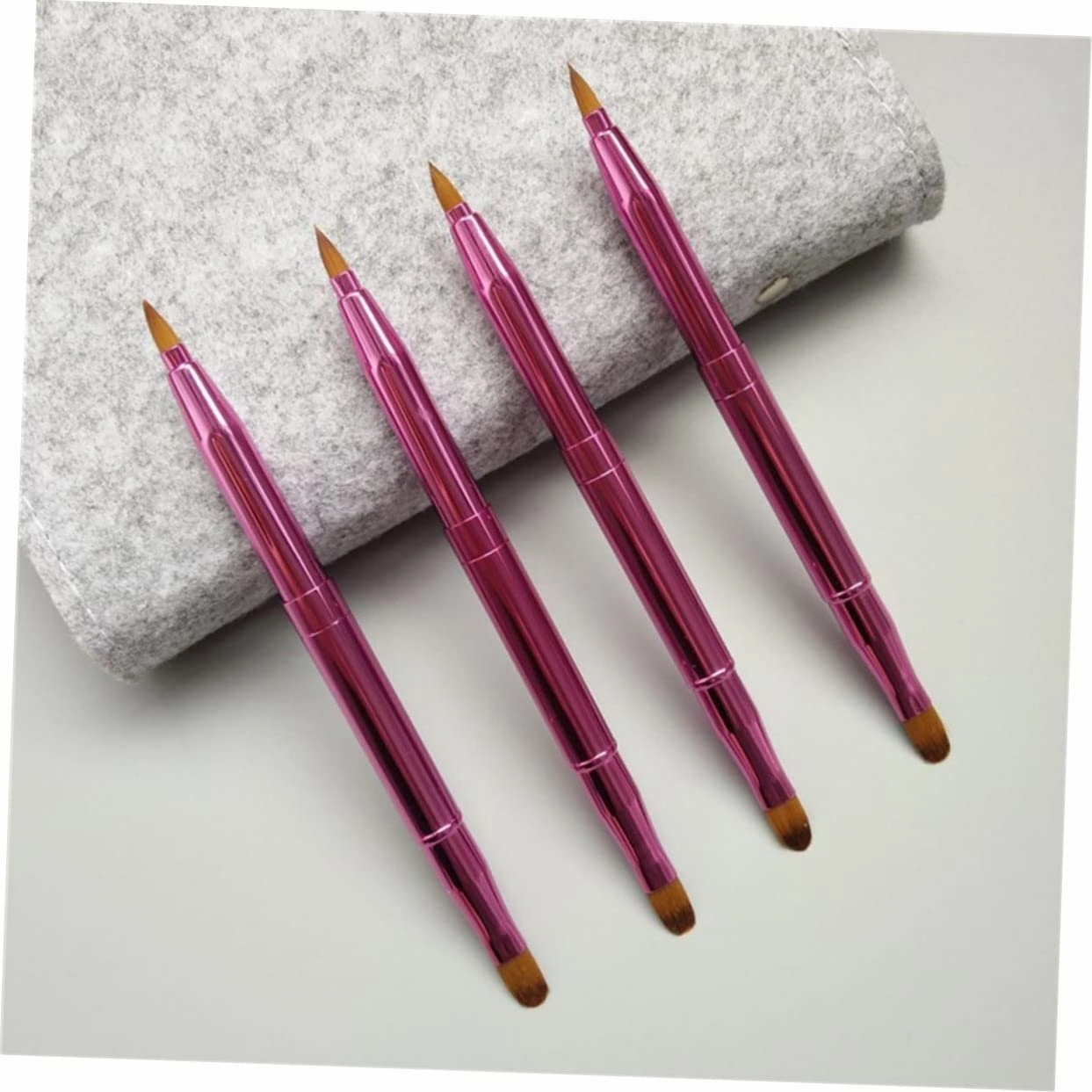 Housoutil 6pcs Retractable Dual Ended Lip Brush Versatile Makeup Brushes for Lip Gloss Eyeshadow and Concealer Application Portable Design Golden and Black Colors