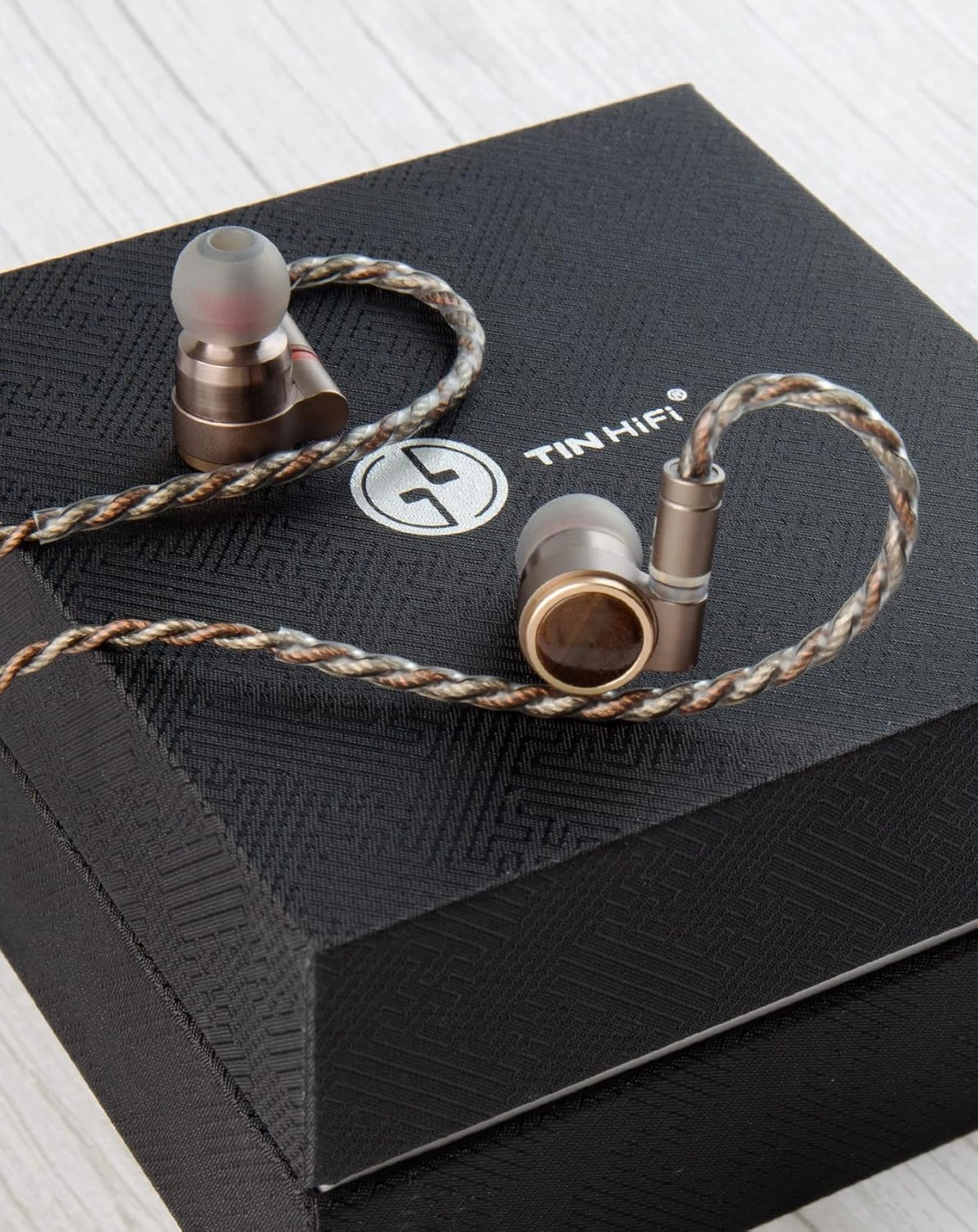 Kinboofi TINHIFI T4 Plus in-Ear Monitor Headphone, 10mm Magnetic CNT Driver Earbuds Headphone, IEM Earphone with Detachable Silver-Copper Cable for Audiophile Musician