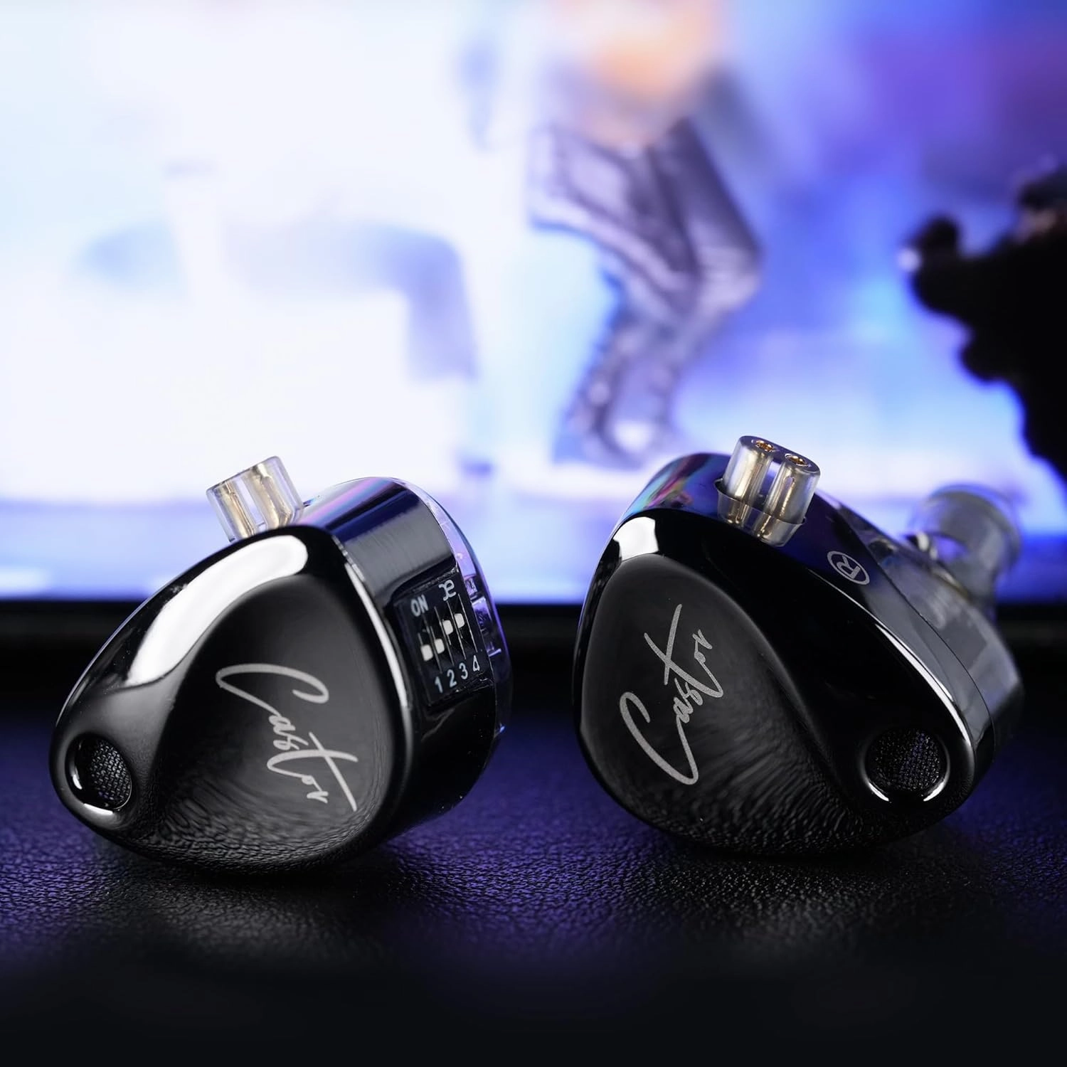 KZ Castor in Ear Monitor, Harman Edition IEM with Dual Dynamic Drivers, Tunable in Ear Headphones Gaming Earbuds with Adjusting Switch, Noise-isolating (Bass Version, with Microphone)