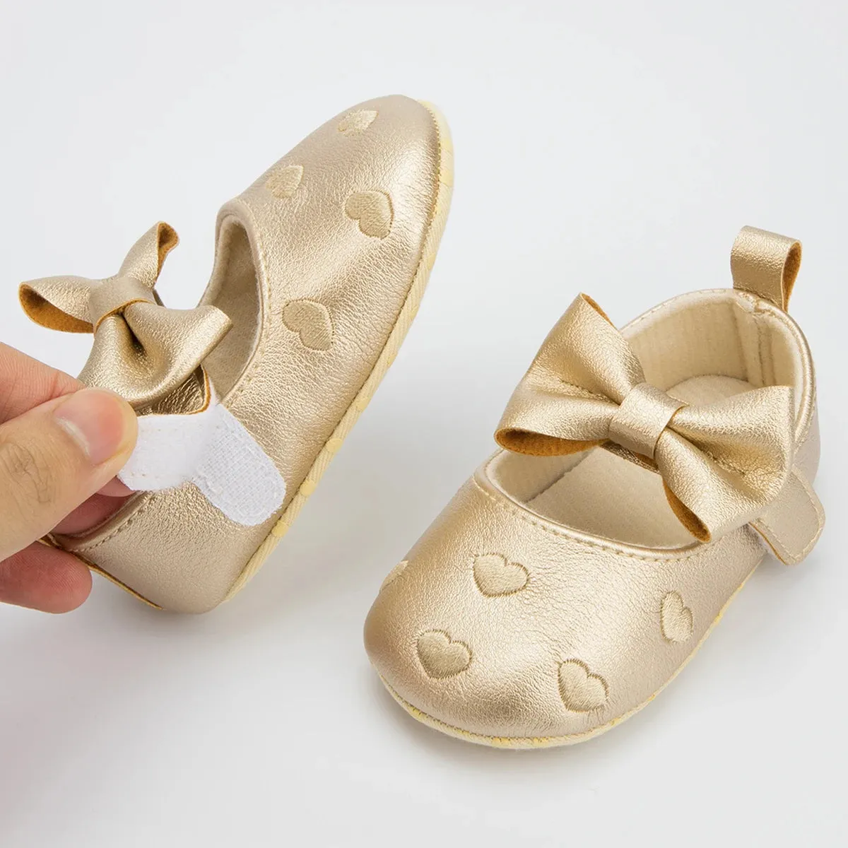 Love Bow Fringe Baby Moccasins – Soft Sole First Walkers