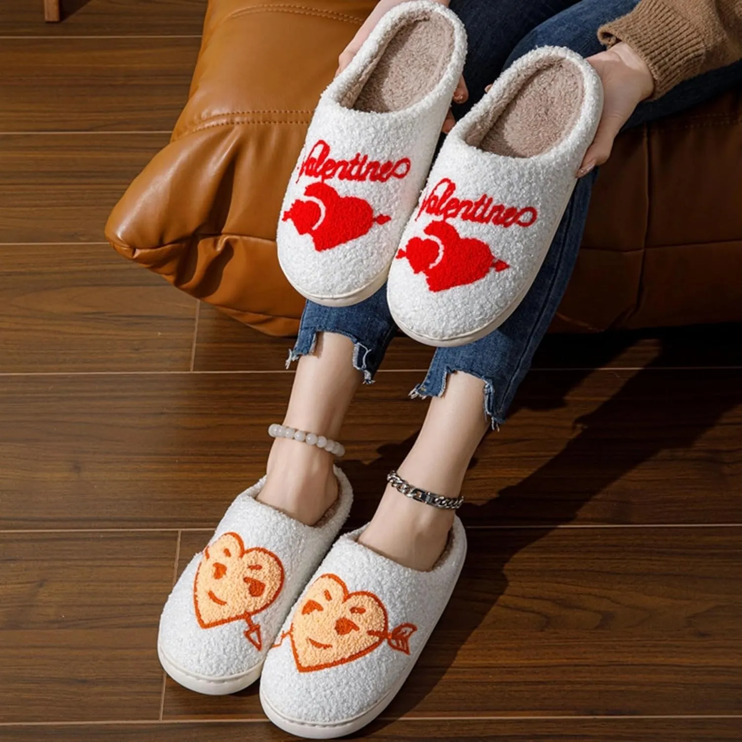 Plush Slippers Warm Slippers Couple Slippers Valentine's Day Slippers Comfy Slippers for Women Men Indoor House Soft Cozy Non-Slip Sole Shoes Bedroom Slippers Fuzzy Slippers Gift