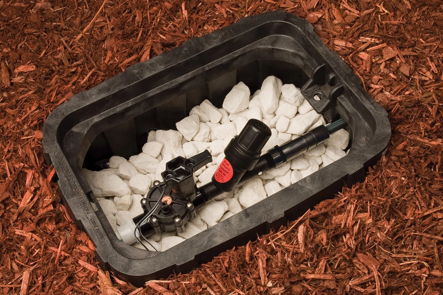 Rain Bird PRF07530S Drip Irrigation In-Line 30 PSI Pressure Regulating "Y" Filter, 3/4" Male Pipe Thread,Black