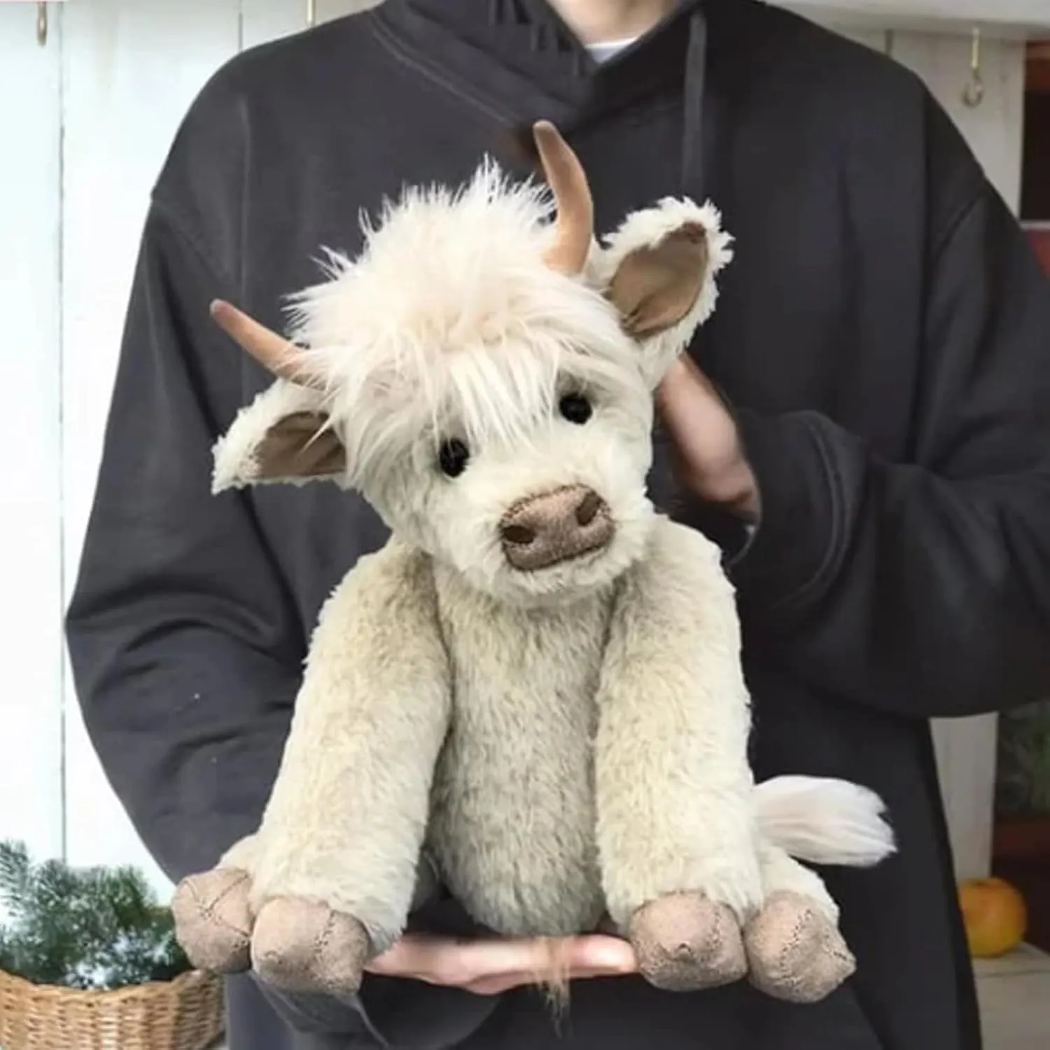Theorbi Highland Cow Plush Toy, Realistic Scottish Cow Stuffed Animal for Kids (Brown)