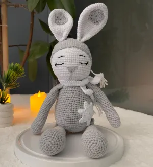 Tiny Things Exquisite Handmade Cotton Thread Rabbit Toy: Non-Toxic, Child-Safe Craftsmanship for Enduring Delight and Lasting Joy Crochet Animal (Bunny)