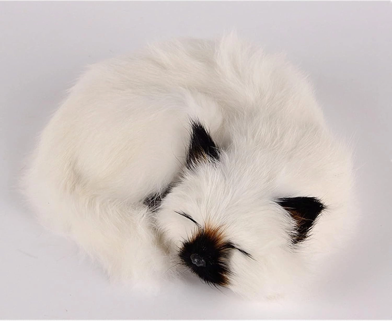 Tiny Heart Cat Plush Toy Stuffed Animal 8.26" Super Soft and Cute Lifelike Simulation Black Mouth Cat for Children's Birthday Gift for Kids Boys Girls Christmas Home Car Decorations
