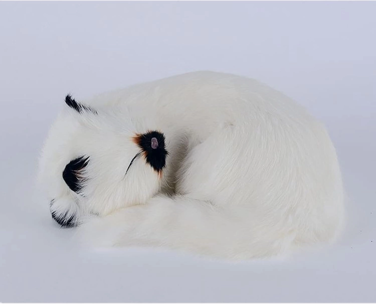 Tiny Heart Cat Plush Toy Stuffed Animal 8.26" Super Soft and Cute Lifelike Simulation Black Mouth Cat for Children's Birthday Gift for Kids Boys Girls Christmas Home Car Decorations