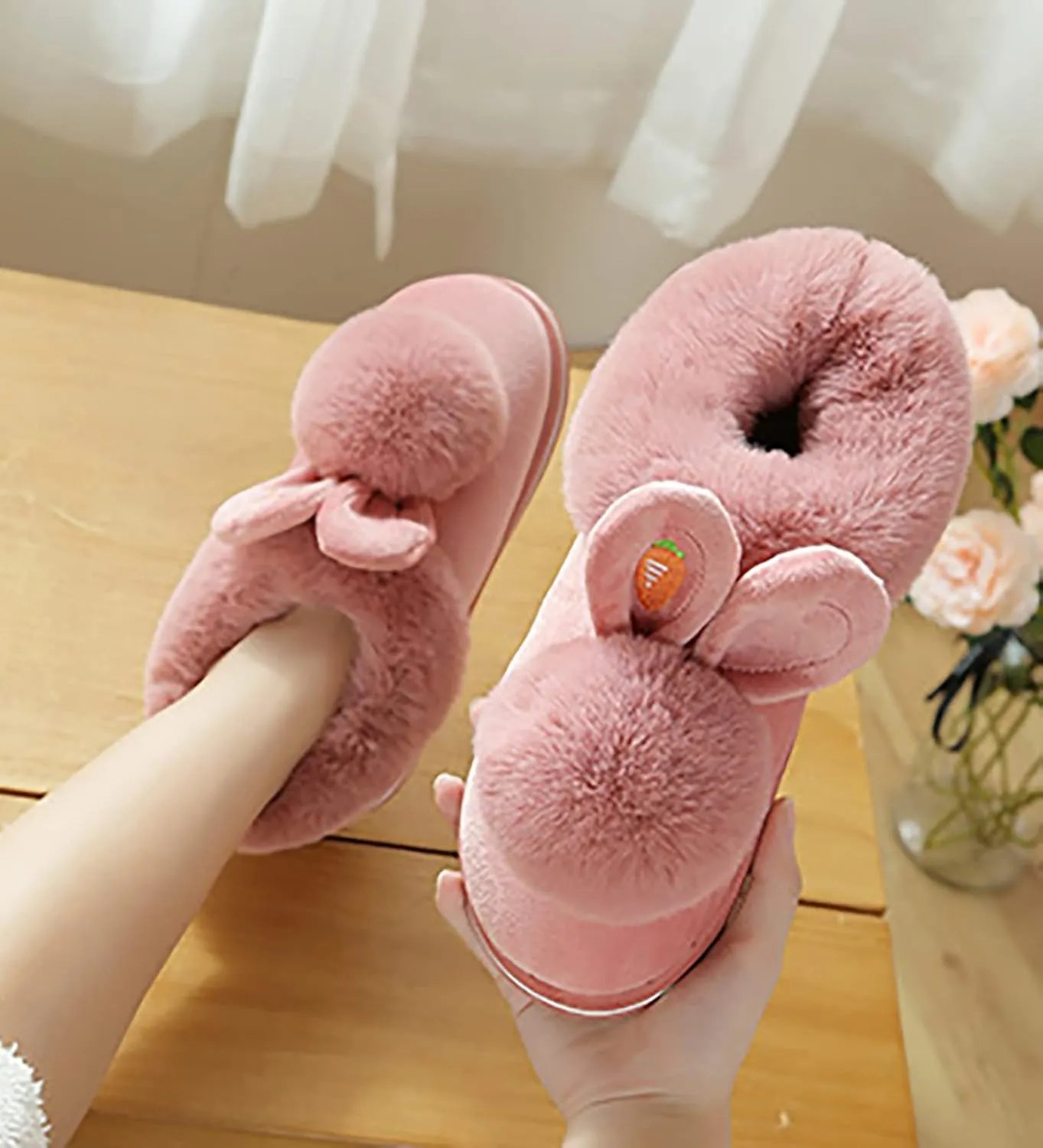 Winter slippers female furry rabbit ears indoor slippers, cute rabbit ears plus plush slippers