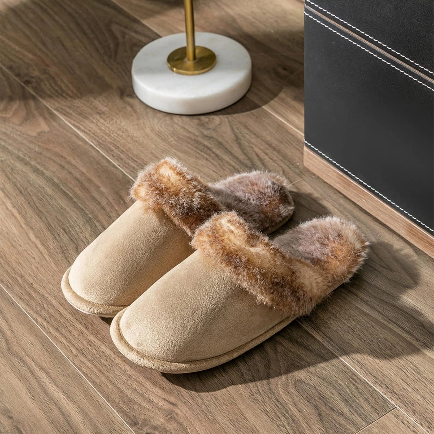 Women's and Men's Artificial Fluffy Slippers, Couple Plush Memory Foam Slippers, Ladies Warm Slip on Slippers with Faux Fur Lining, Winter Non-Slip Indoor House Shoes