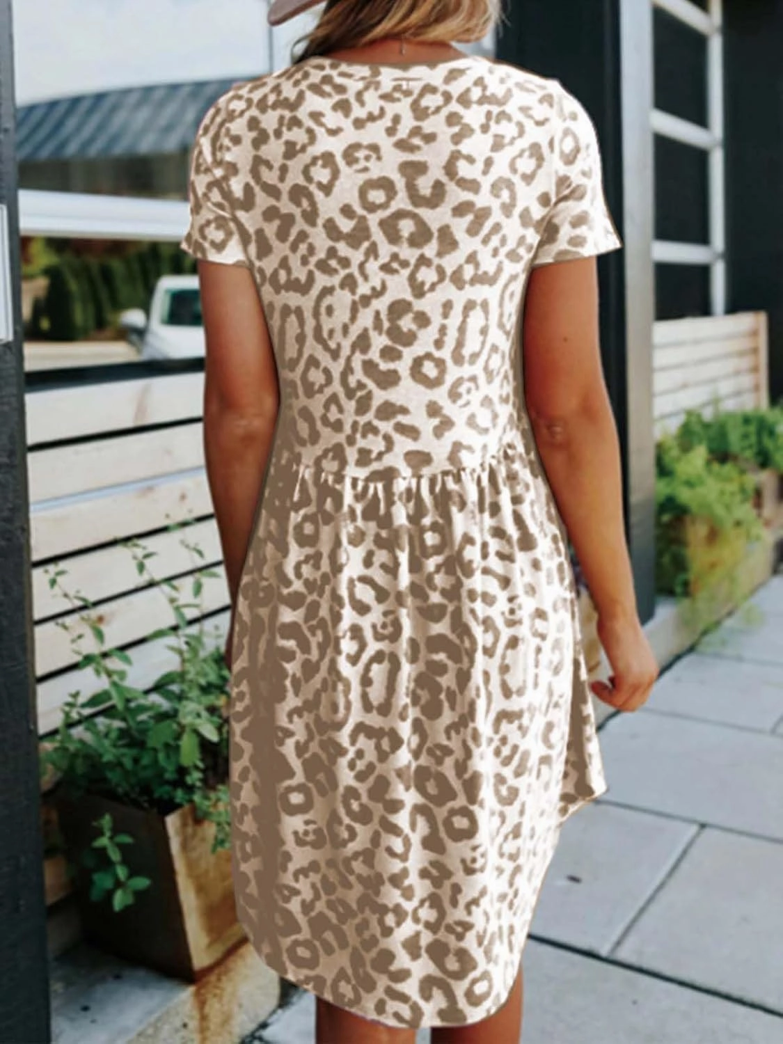Women's Leopard Print Dress Short Sleeve Crew Neck Tunic Flowy Casual Summer Mini Dresses