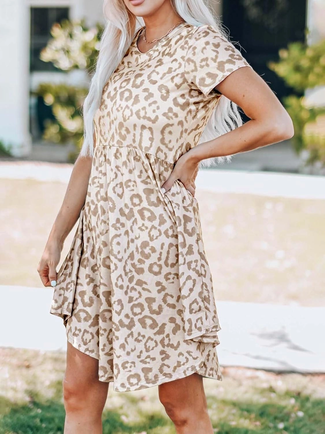 Women's Leopard Print Dress Short Sleeve Crew Neck Tunic Flowy Casual Summer Mini Dresses