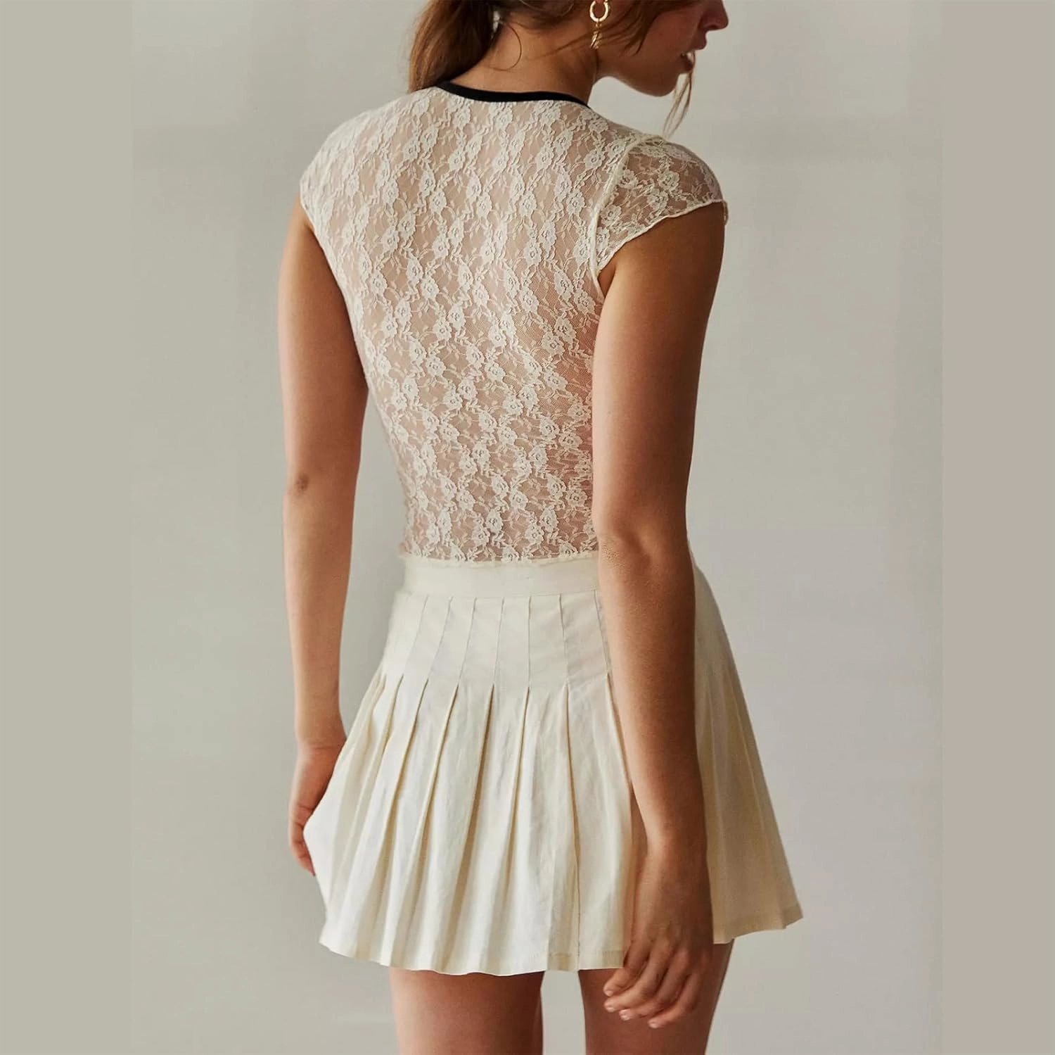 Women Y2K Floral Lace Crop Top Sexy See Through Sheer Mesh T Shirts Slim Fit Aesthetic Going Out Tees Tops Streetwear