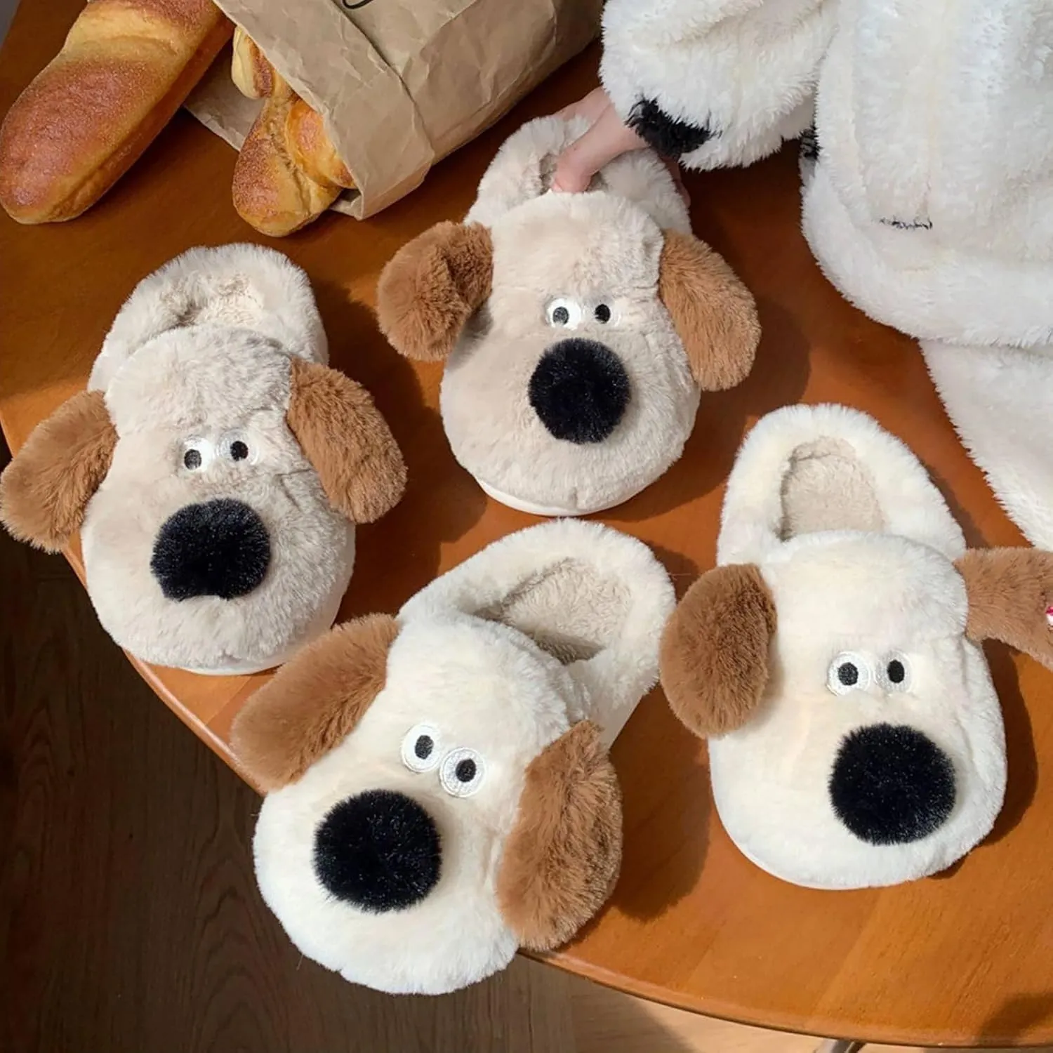 Women's Puppy Slippers - warm plush, cosy and skin-friendly. Non-slip and lightweight sole.