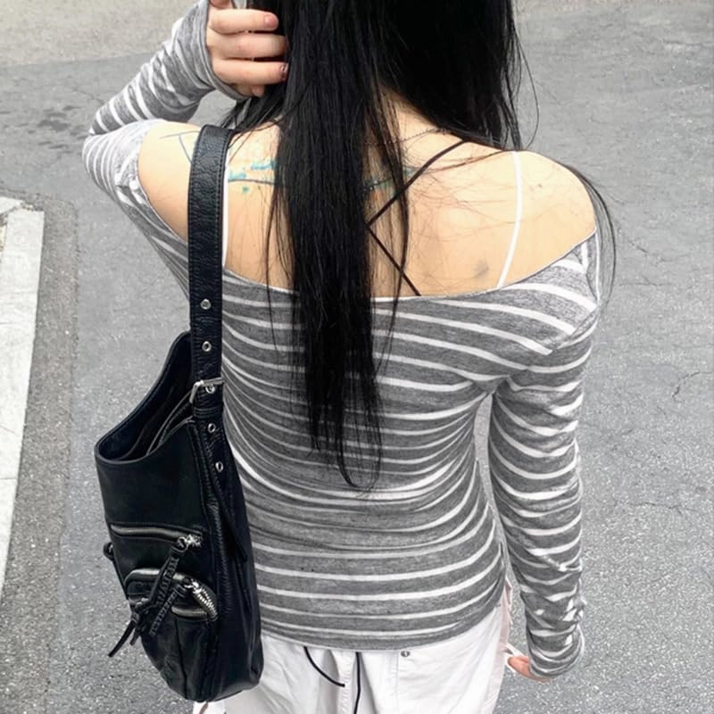 Womens Long Sleeve Grunge Aesthetic Shirts Striped Off Shoulder Tops Teen Girls Alt Emo Goth Streetwear Y2k Clothes