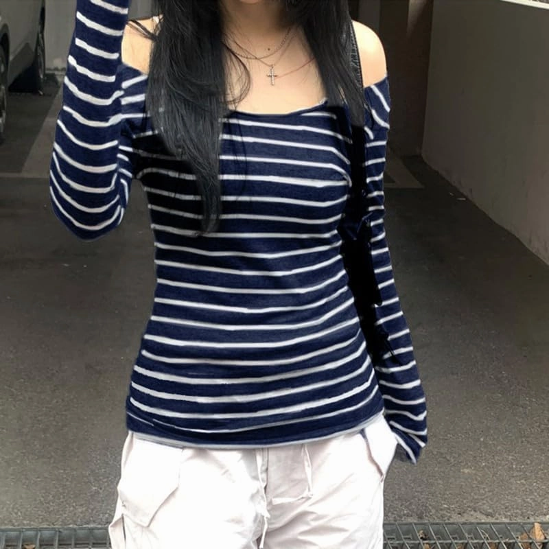 Womens Long Sleeve Grunge Aesthetic Shirts Striped Off Shoulder Tops Teen Girls Alt Emo Goth Streetwear Y2k Clothes